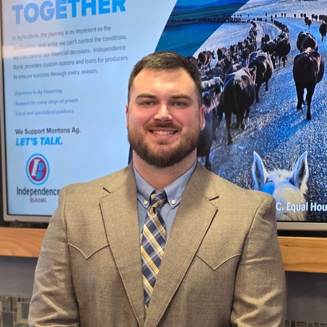 Trevor Welnel, Lender